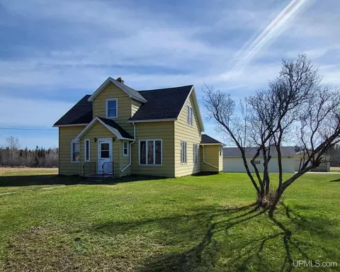 N5646 Co 607, Iron Mountain, MI 49801