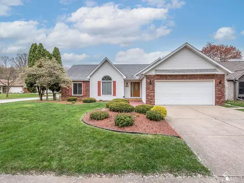 1712 Fredericks, Monroe, MI 48162