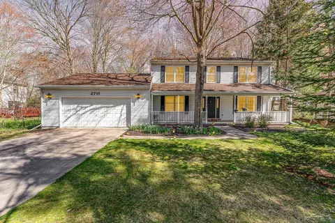 2711 Colony, Midland, MI 48642