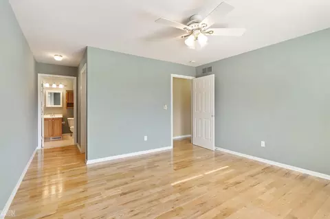 Bedroom - 46492 Imperial, Macomb, MI 48044 photo 1 of 2