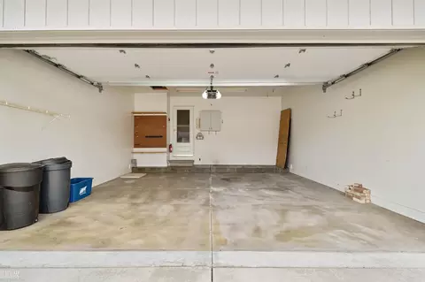 Exterior - 46492 Imperial, Macomb, MI 48044 photo 6 of 11