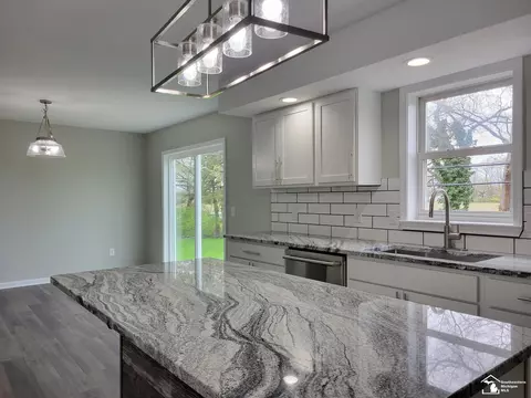 Kitchen - 2095 Fairview, Monroe, MI 48162 photo 4 of 6