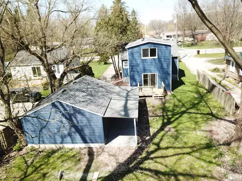 Exterior - 619 W Sterns, Temperance, MI 48182 photo 4 of 4