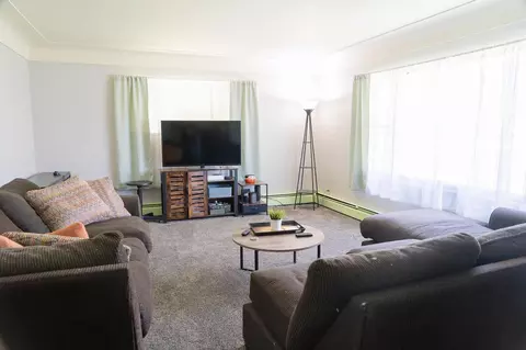Living - 1476 Parish, Kawkawlin, MI 48631 photo 1 of 3