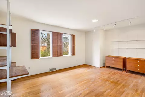 Other - 544 Coventry, Grosse Pointe Woods, MI 48236 photo 4 of 9