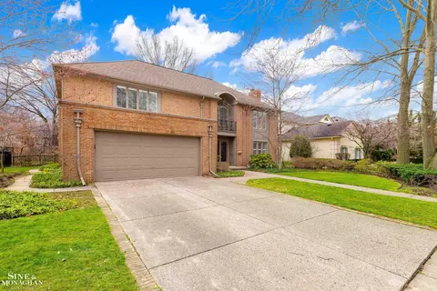 Exterior - 544 Coventry, Grosse Pointe Woods, MI 48236 photo 17 of 17