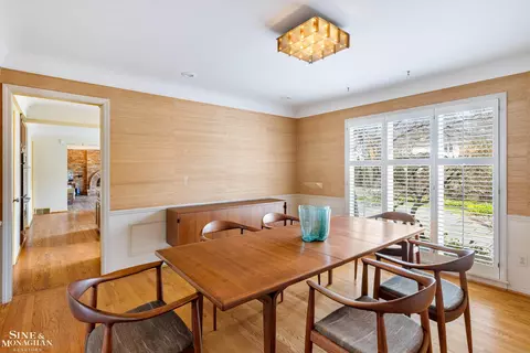 Dining - 544 Coventry, Grosse Pointe Woods, MI 48236 photo 1 of 3