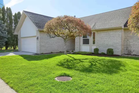 34954 Maplewood #1, Richmond, MI 48062