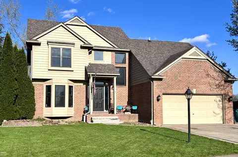 52504 Mary Martin, Chesterfield, MI 48051