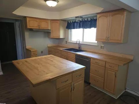 2722 Mcalpine, Warren, MI 48092 photo 6