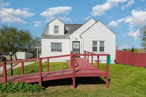 3726 Sheridan, Saginaw, MI 48601