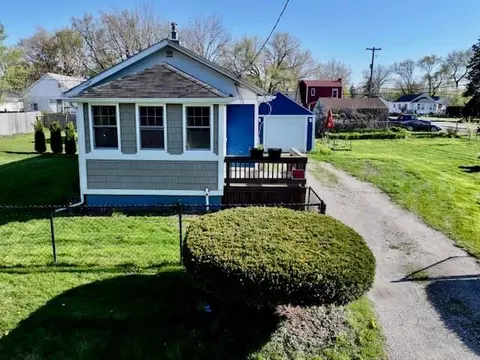 Exterior - 2188 E Buder, Burton, MI 48529 photo 2 of 10