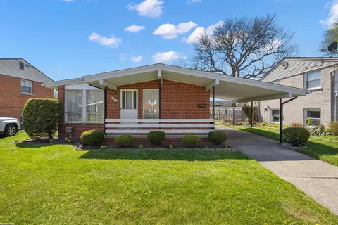 29212 Shirley, Madison Heights, MI 48071