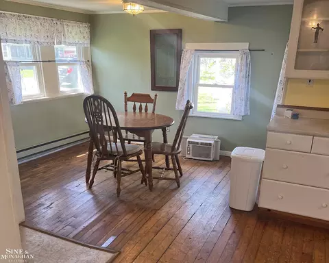 416 Ruskin Ave, Algonac, MI 48001 photo 6