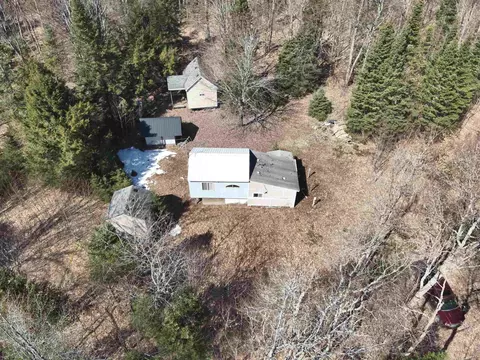 20605 S Maplewood, Newberry, MI 49868