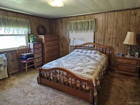 Bedroom - 10211 Ll, Rapid River, MI 49878 photo 2 of 5