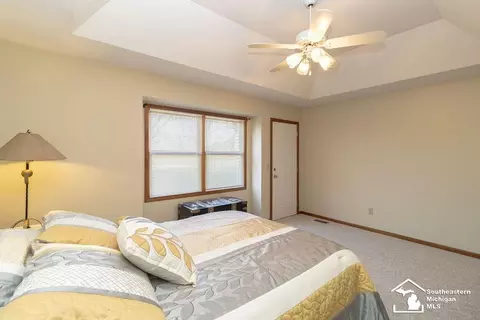 Bedroom - 1280 Valetta, Temperance, MI 48182 photo 3 of 5