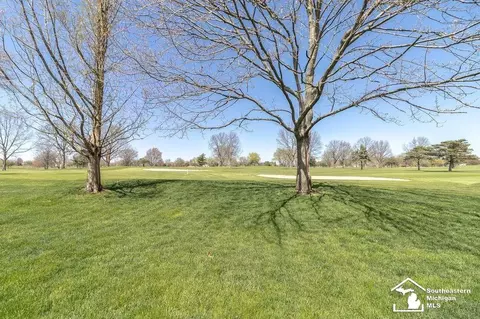 Exterior - 1280 Valetta, Temperance, MI 48182 photo 6 of 7