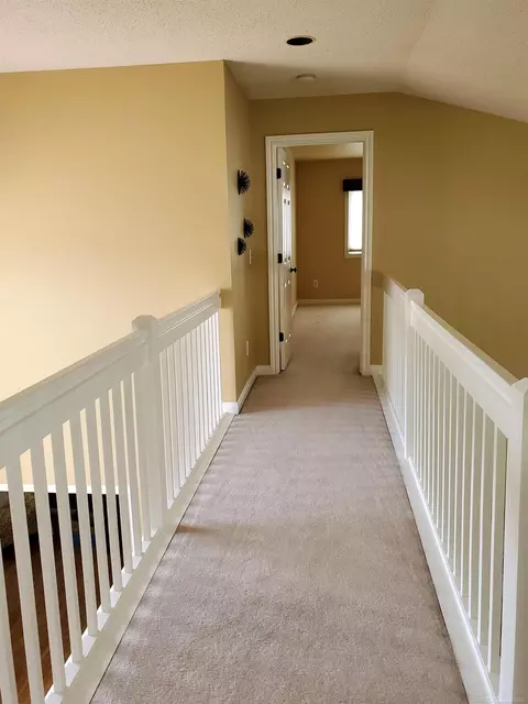 Entry Way - 20389 Windward, Macomb, MI 48044 photo 2 of 2
