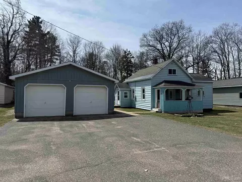 222 Midway, Negaunee, MI 49866