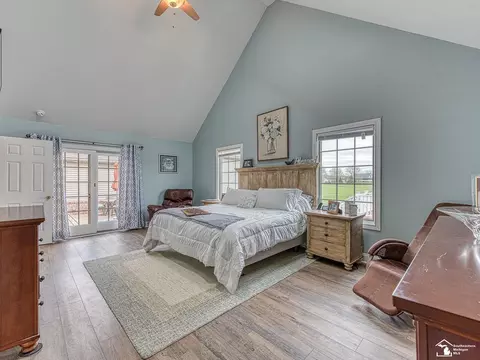 Bedroom - 3340 Reinhardt, Monroe, MI 48162 photo 2 of 14