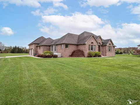 Exterior - 3340 Reinhardt, Monroe, MI 48162 photo 8 of 9
