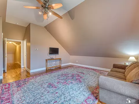 Living - 3340 Reinhardt, Monroe, MI 48162 photo 9 of 9