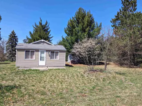 1681 Deer Brk, Alger, MI 48610