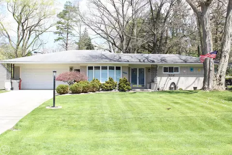 20221 Anita, Clinton Township, MI 48036
