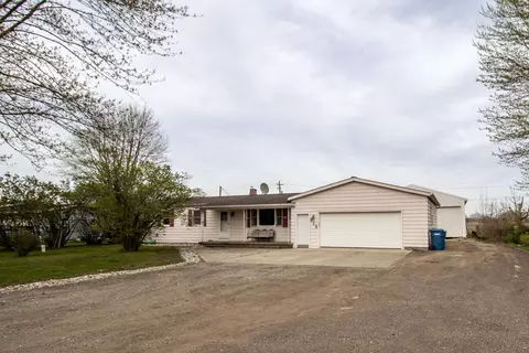 Exterior - 815 State, Vassar, MI 48768 photo 11 of 12