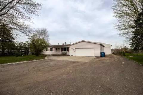 Exterior - 815 State, Vassar, MI 48768 photo 12 of 12
