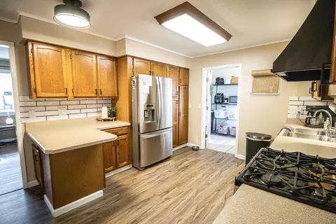 Kitchen - 815 State, Vassar, MI 48768 photo 1 of 4