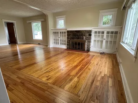 Living - 735 Cayuga, Gladwin, MI 48624 photo 1 of 4