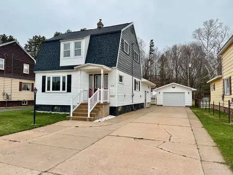 442 W Empire, Ishpeming, MI 49849