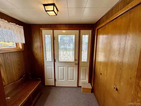 Entry Way - 442 W Empire, Ishpeming, MI 49849 photo 1 of 1