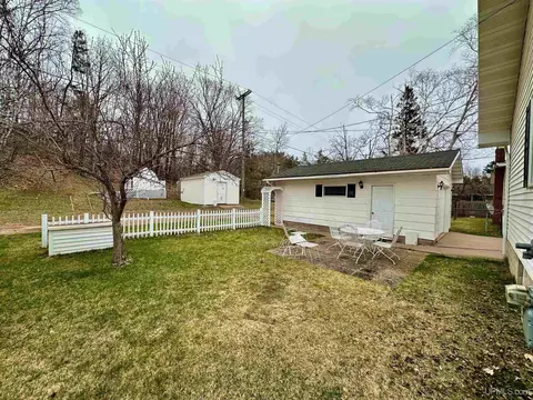 Exterior - 442 W Empire, Ishpeming, MI 49849 photo 2 of 7