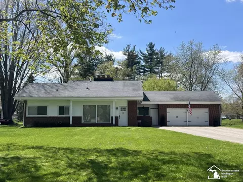 165 Petersburg, Petersburg, MI 49270