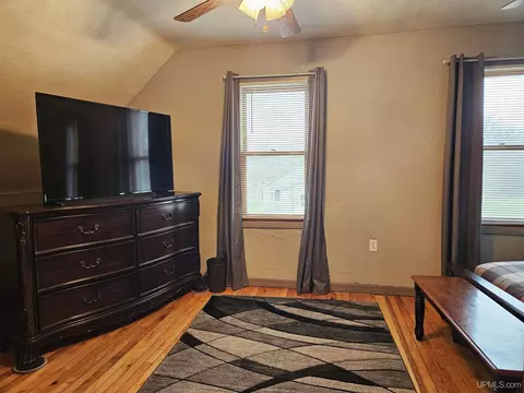 Bedroom - 611 Ashlund, Wakefield, MI 49968 photo 4 of 6