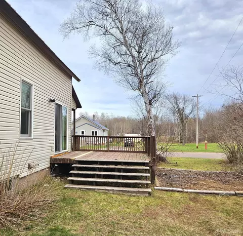 Exterior - 611 Ashlund, Wakefield, MI 49968 photo 3 of 4