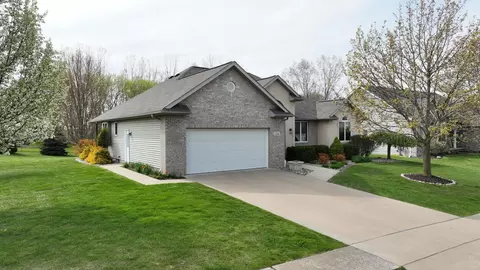 Exterior - 214 Primrose, Flushing, MI 48433 photo 5 of 14