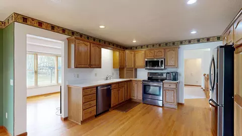 Kitchen - 214 Primrose, Flushing, MI 48433 photo 1 of 2