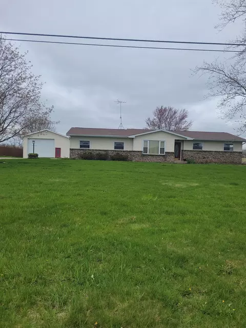1950 W Hibbard, Owosso, MI 48867