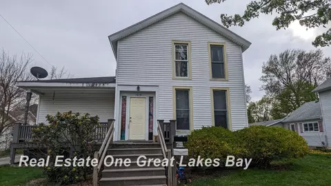1015 Cass, Saginaw, MI 48602