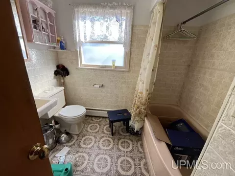 Bath - n5333 Beech Street, Shingleton, MI 49884 photo 2 of 2