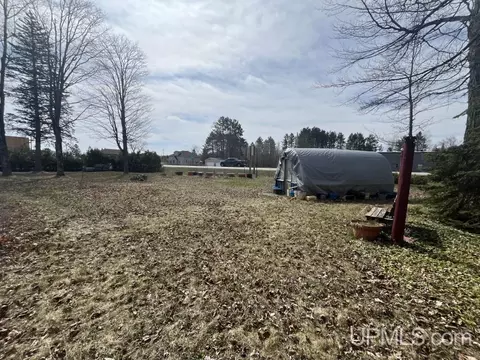 Exterior - n5333 Beech Street, Shingleton, MI 49884 photo 9 of 11