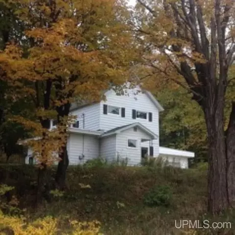 E9503 E Munising, Munising, MI 49862