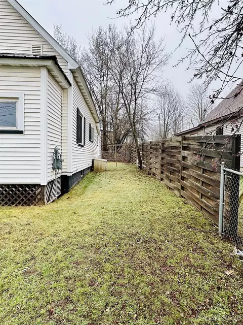 Exterior - 618 Mitchell, Negaunee, MI 49866 photo 5 of 7