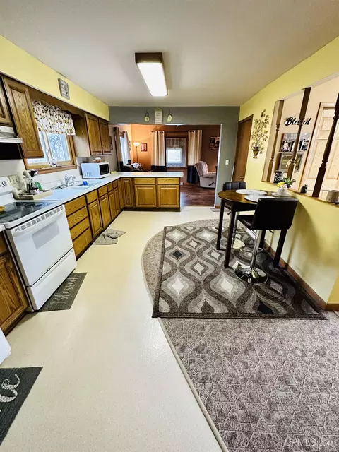 Kitchen - 618 Mitchell, Negaunee, MI 49866 photo 3 of 3