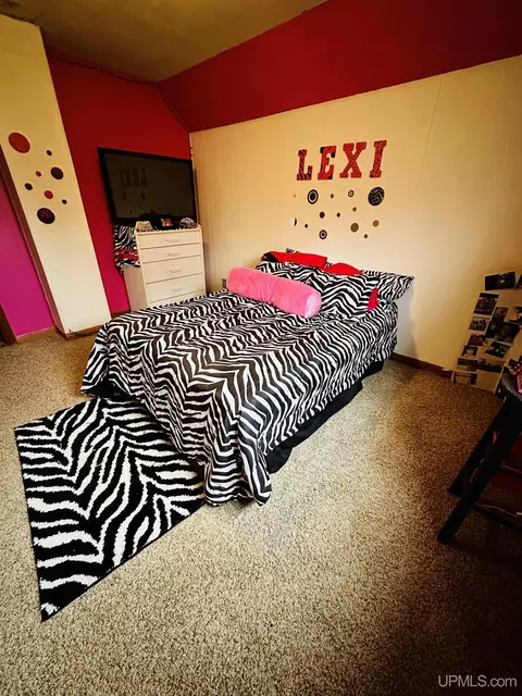 Bedroom - 618 Mitchell, Negaunee, MI 49866 photo 2 of 4