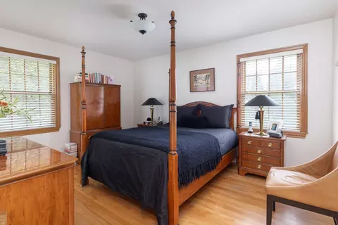 Bedroom - 899 S Brys, Grosse Pointe Woods, MI 48236 photo 1 of 6
